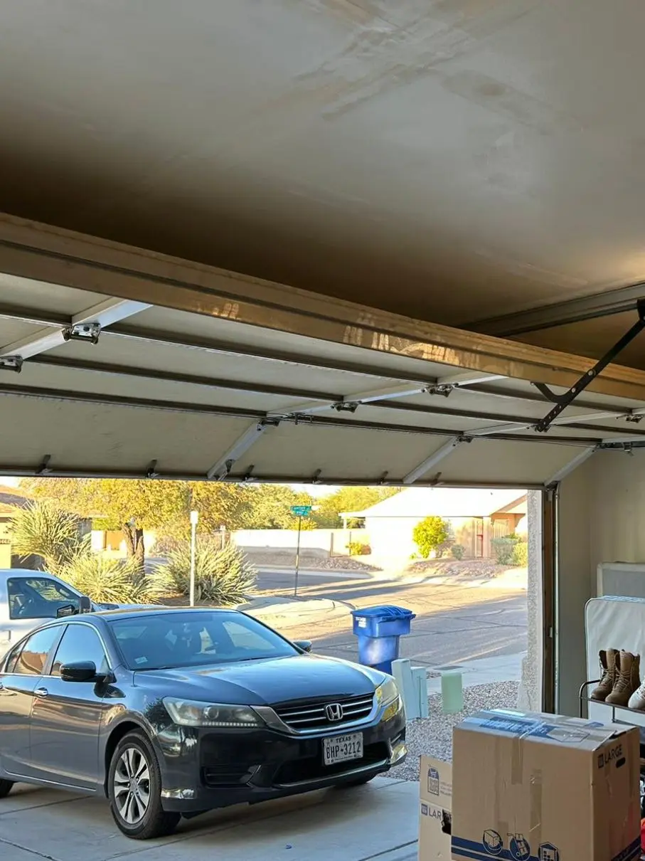 logo for 5 stars garage doors